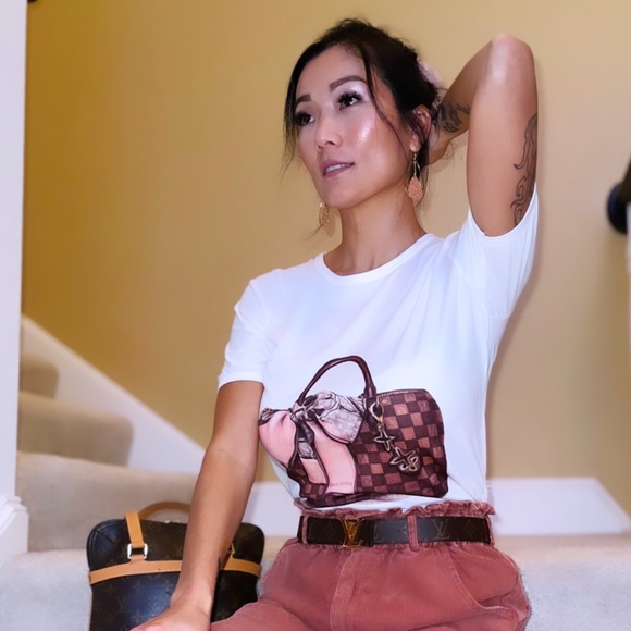 Meet your Posher, JooLee. 🙋🏻💄💍👗👡👜🙋🏻 - Picture 5 of 16